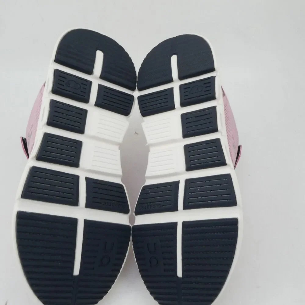On Cloud Play Little Kids Running Shoe Sneakers